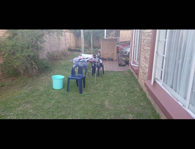 3 BEDROOM TOWNHOUSE TO LET IN KOSMOSDAL